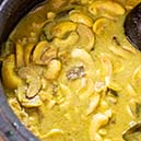 Sri Lankan Creamy Cashew Curry