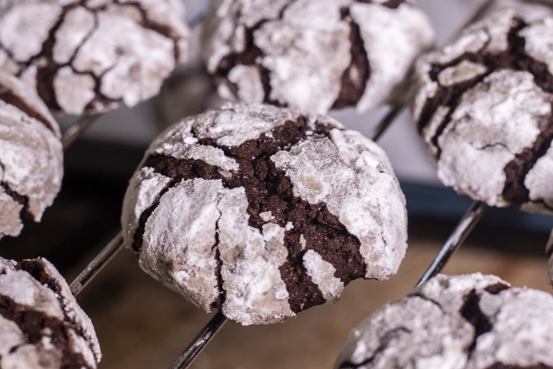 Chocolate Crinkle Cookies