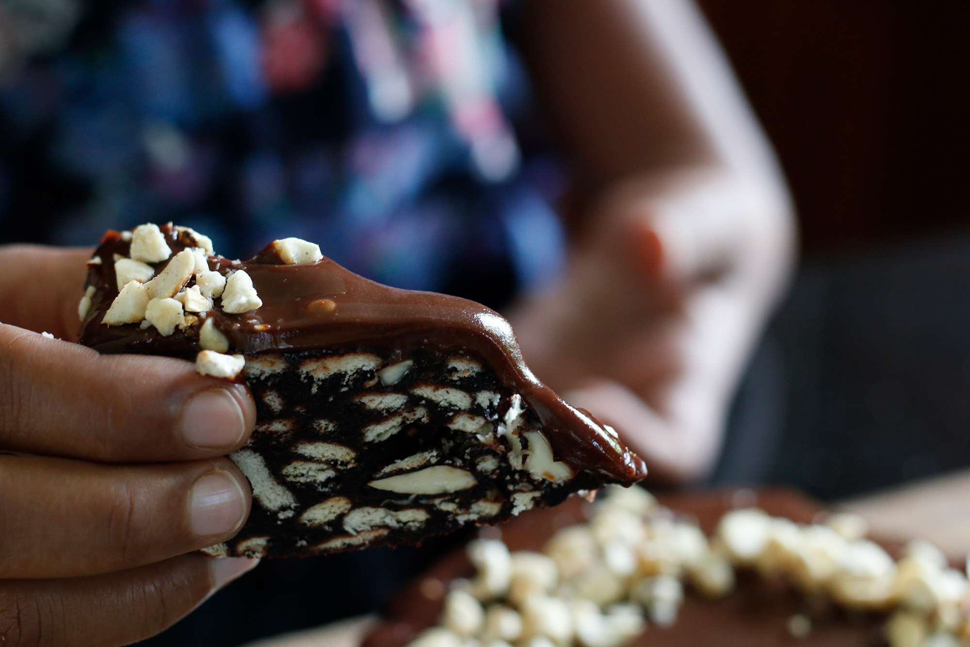 No Bake Chocolate Biscuit Cake