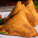 Potato Samosa / Aloo Samosa Recipe 