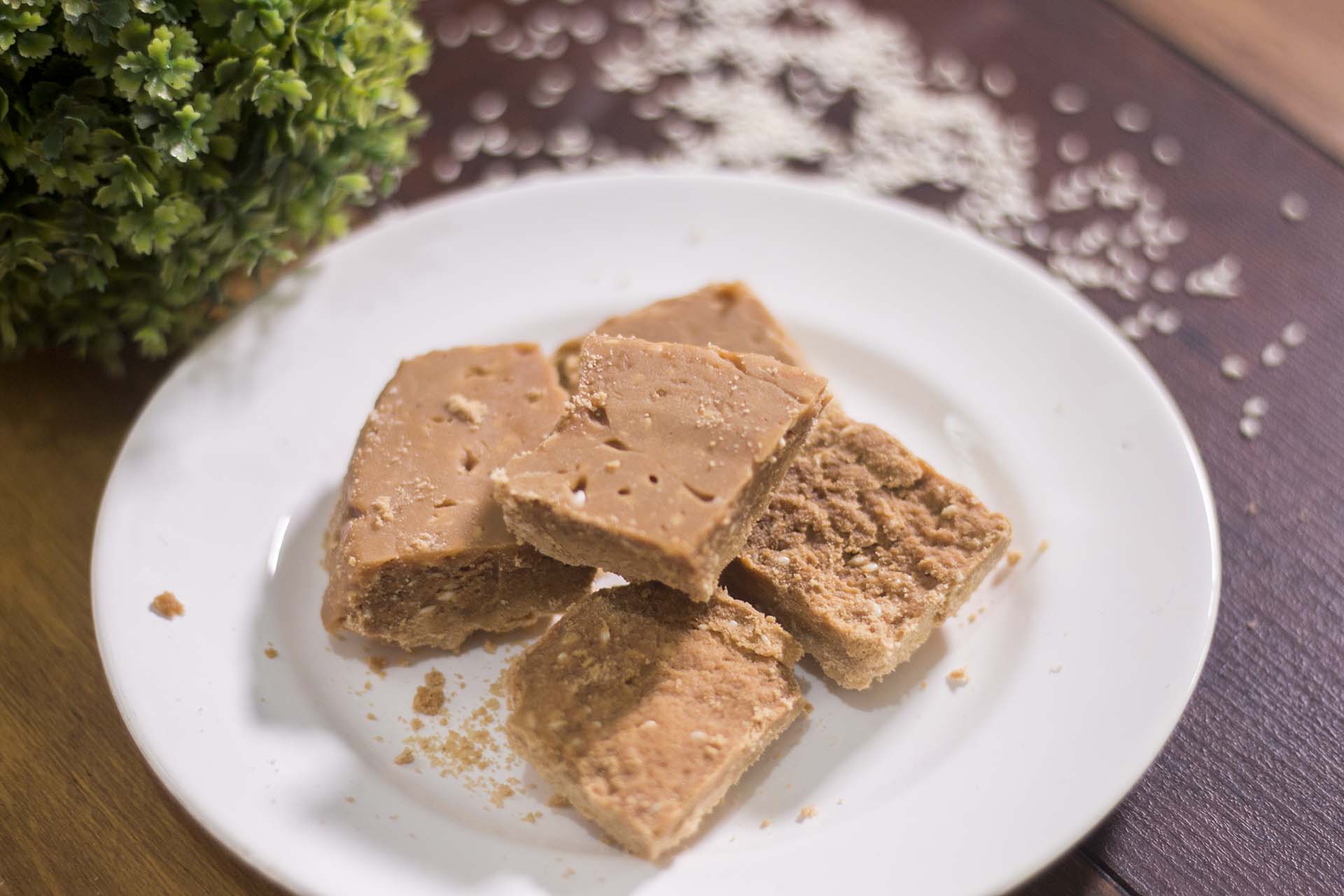 Sesame Milk Toffee