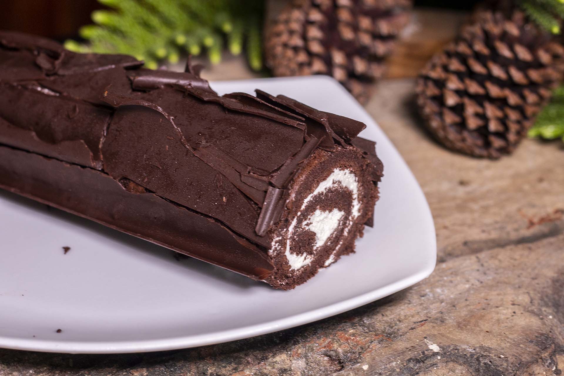 Christmas Yule Log Cake