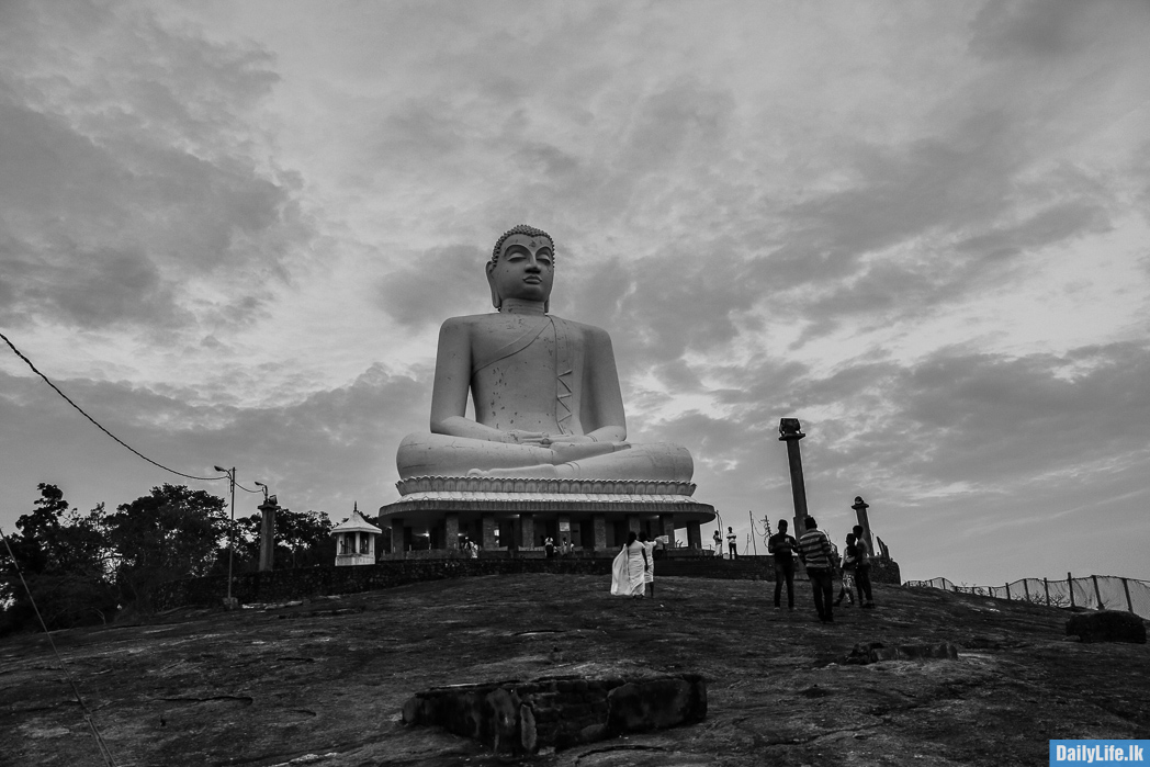 Massive Lord Buddha Statue, Athugala, Sri Lanka
