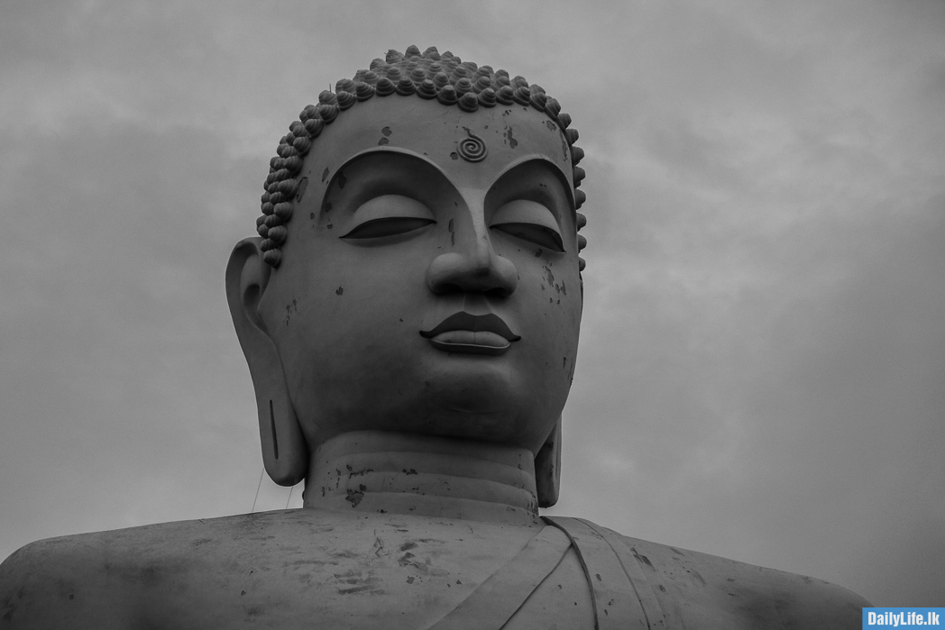Massive Lord Buddha Statue, Athugala, Sri Lanka